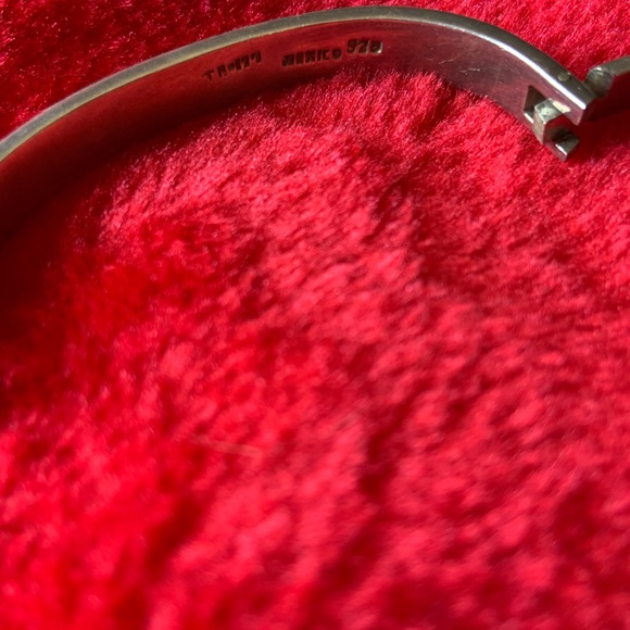 Bracelet - Picture 3 of 4